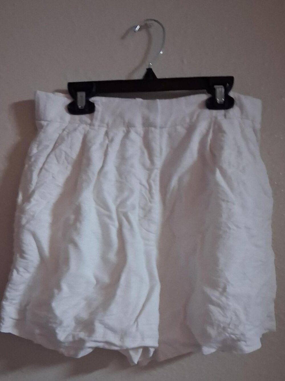 Abercrombie & Fitch Women's White Shorts